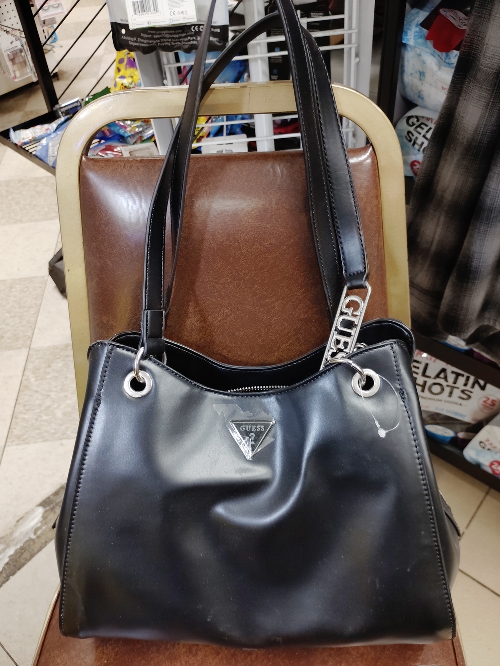 GUESS Black Leatherette Shoulder Bag
